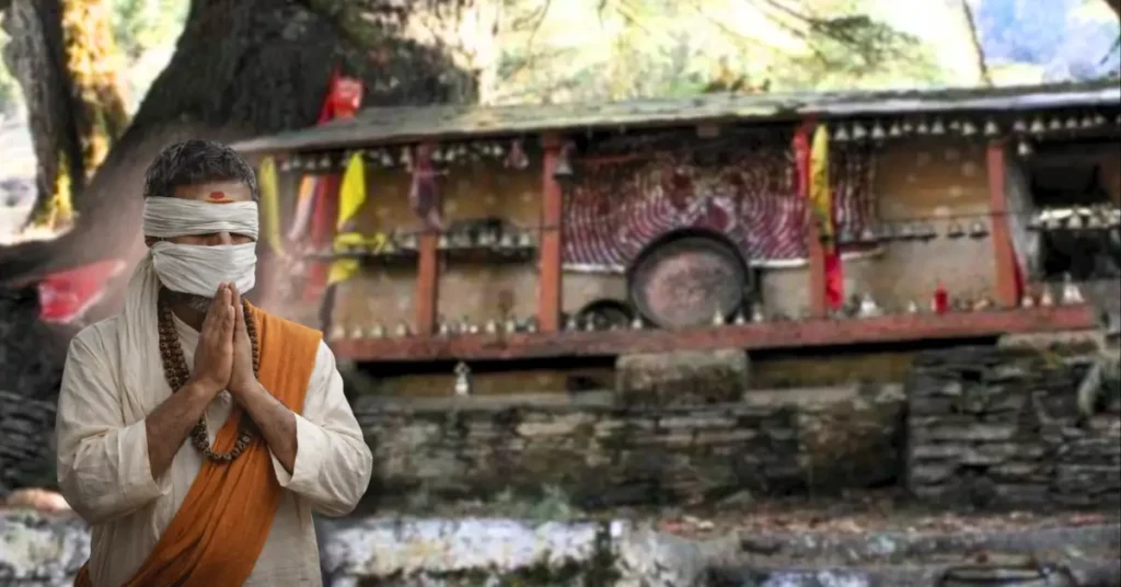 चमोली जिले के वाण गाँव में स्थित लाटू देवता मंदिर की पूजा परंपरा