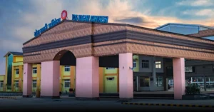 योग नगरी ऋषिकेश रेलवे स्टेशन भवन