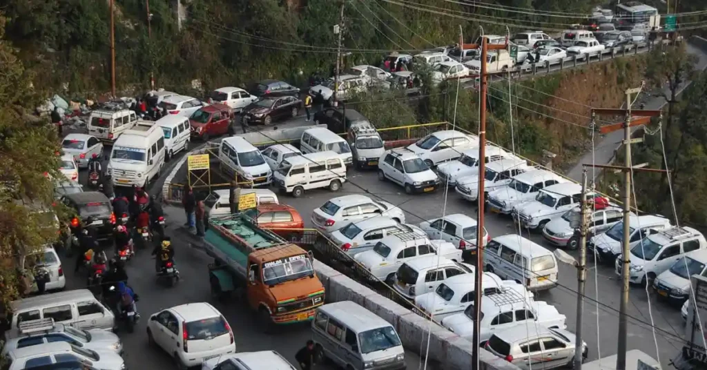 Weekend traffic congestion on a road in Mussoorie, Uttarakhand