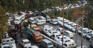 Weekend traffic congestion on a road in Mussoorie, Uttarakhand