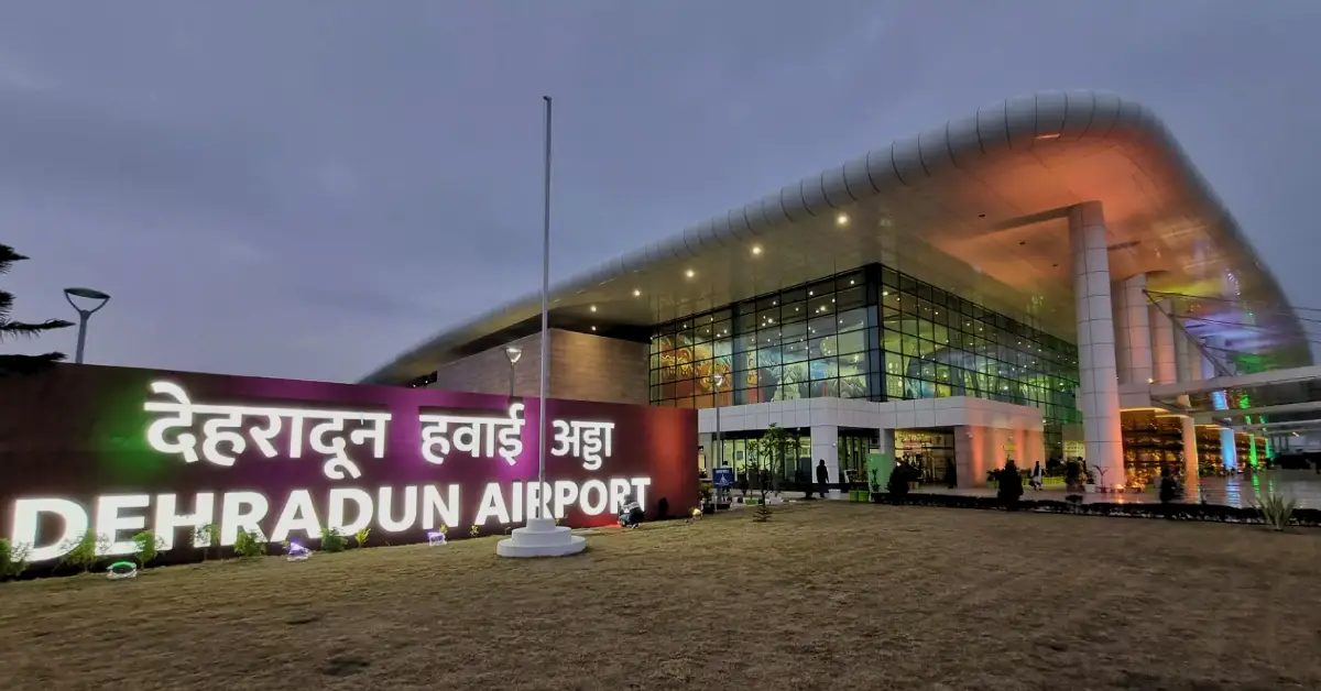 Home 10 देहरादून एयरपोर्ट को अंतरराष्ट्रीय कनेक्टिविटी से जोड़ने की तैयारी, हब एंड स्पोक मॉडल पर प्रस्ताव फिर चर्चा में