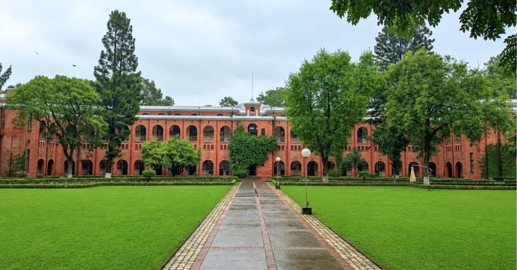Top schools in Uttarakhand