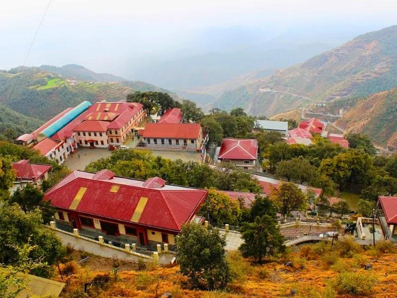 Best Schools in Uttarakhand: A Complete Guide to Top Schools 11 Guru Nanak Fifth Centenary School Mussoorie
