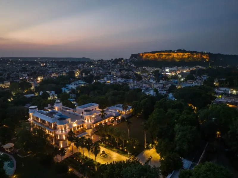 Usha Kiran Palace Heritage Hotel Kausani Bageshwar